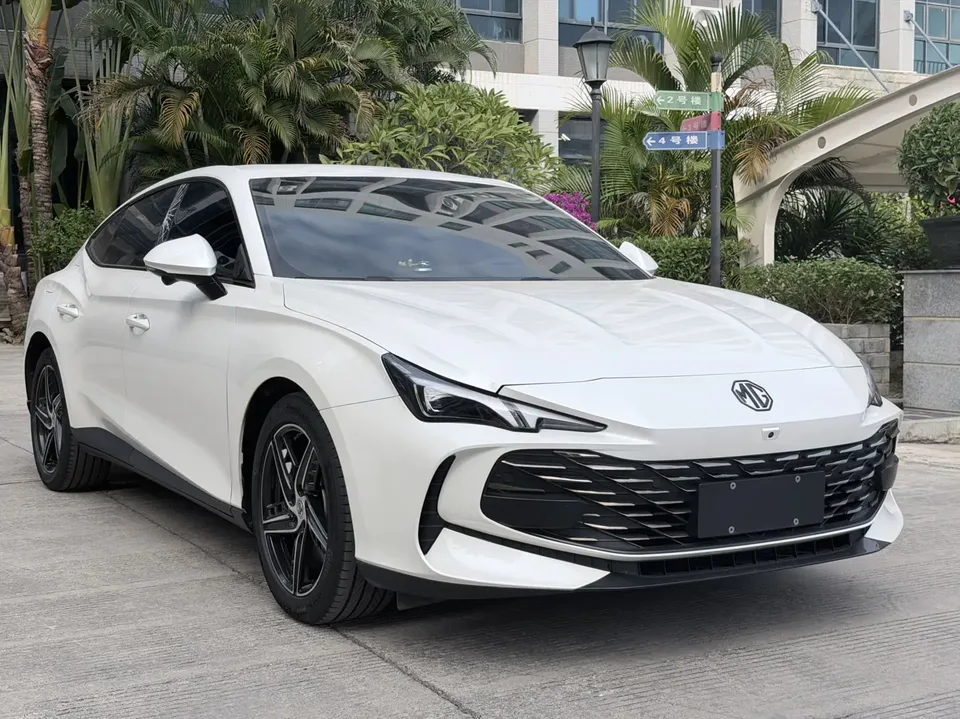 MG 7 MG7 2023 1.5T DCT Elegant Edition 2023 — thumbnail 3