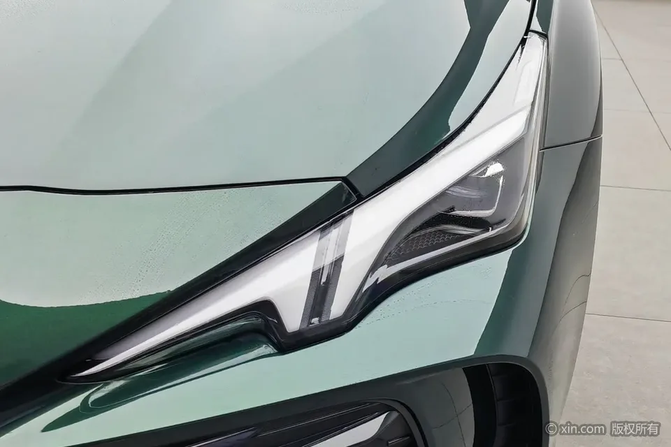 MG 7 MG7 2025 2.0T Automatic Luxury Edition 2025 — миниатюра 2