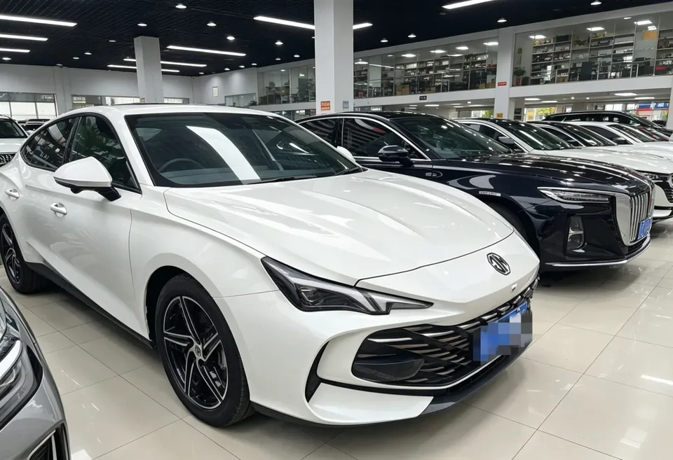 MG 7 1.5T DCT Elegant Edition 2023 — миниатюра 3