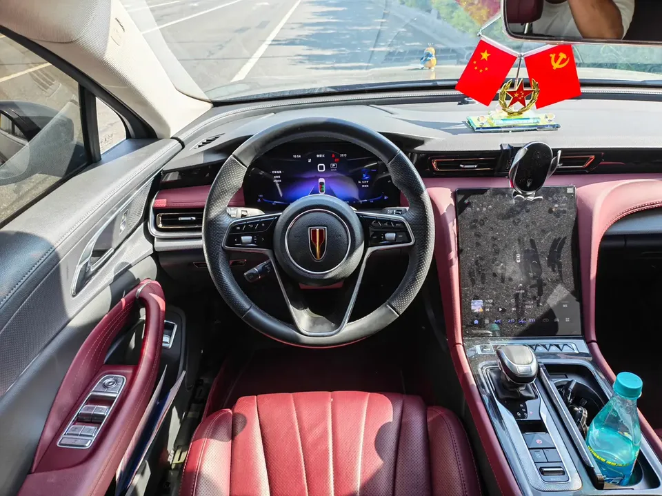 Hongqi H5 H5 2023 Hongqi H5 2023 2.0T Automatic Intelligent Connection Flagship Chang Edition 2023 — thumbnail 3