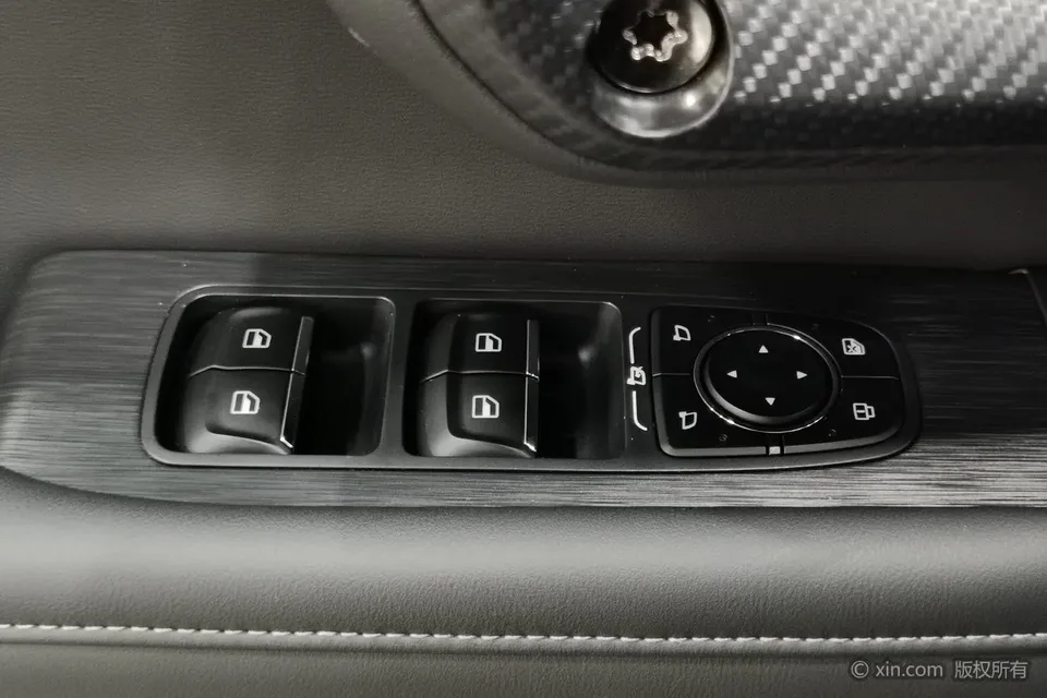 Haval Big Dog PLUS 1.5T 2WD Trendy Wild Edition Plus 2023 — миниатюра 4