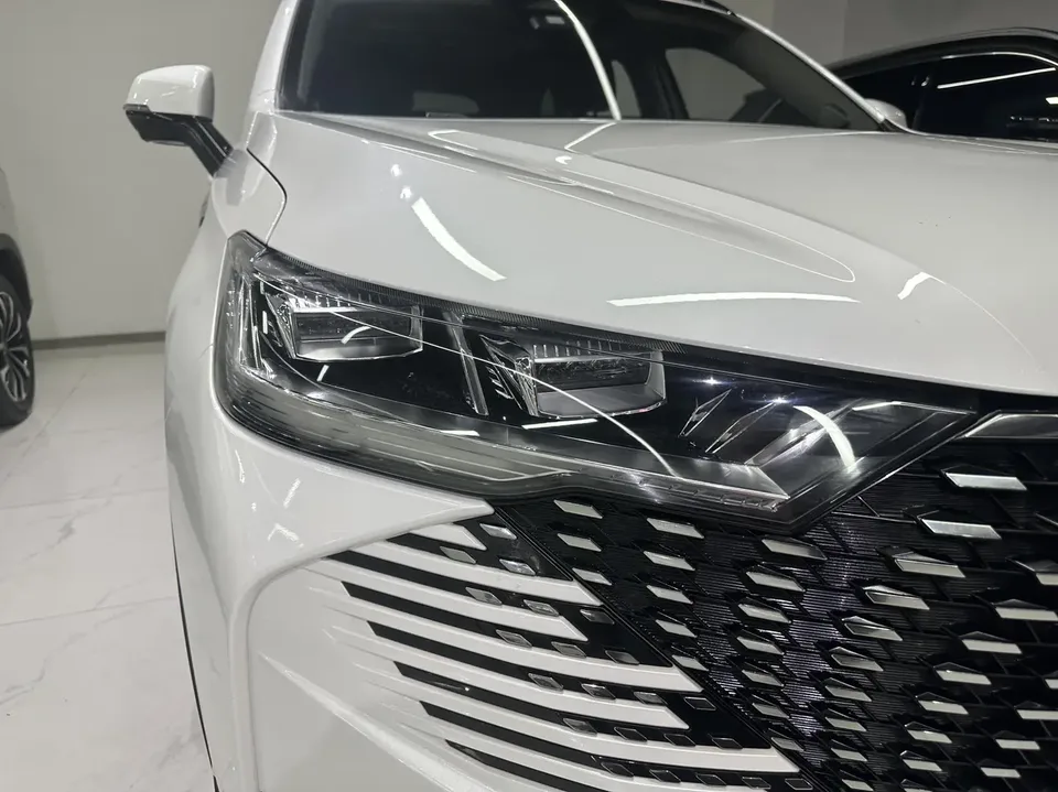 Haval H6 third generation 1.5GDIT automatic Supreme+ version 2022 — миниатюра 4