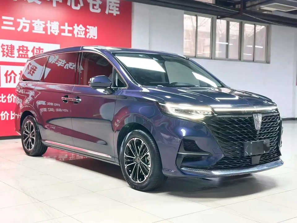 Roewe iMAX8 2022