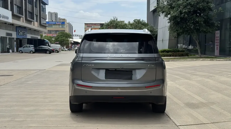 AION Y Plus 510 Smart Edition 2024 — миниатюра 2
