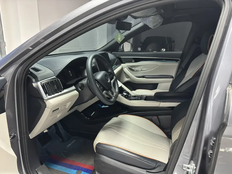 BYD Song PLUS DM Song PLUS DM 2021 DM-i 51KM 2WD Premium Edition 2022 — thumbnail 5