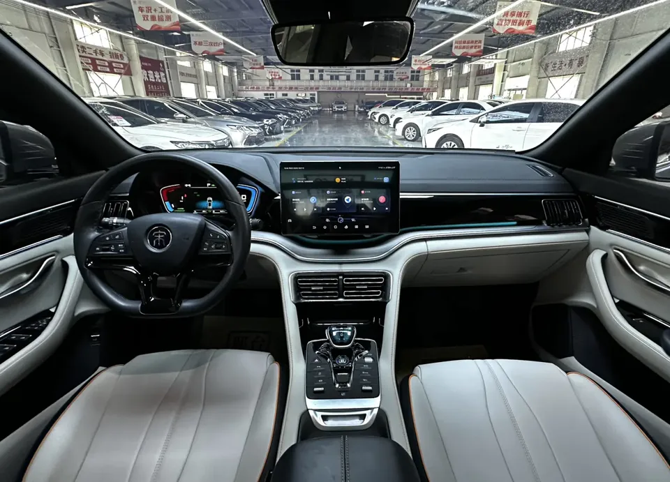 BYD Song PLUS DM DM-i Champion Edition 110KM Flagship Model 2023 — миниатюра 3