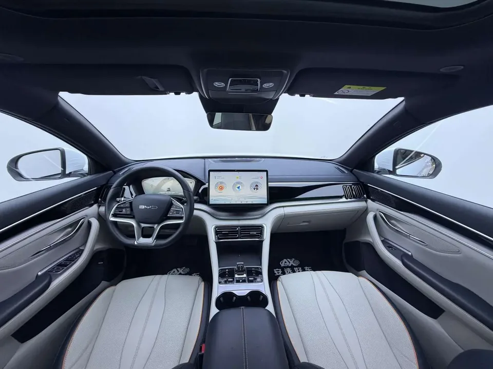 BYD Song PLUS DM DM-i Honor Edition 110KM Flagship PLUS 2025 — миниатюра 2