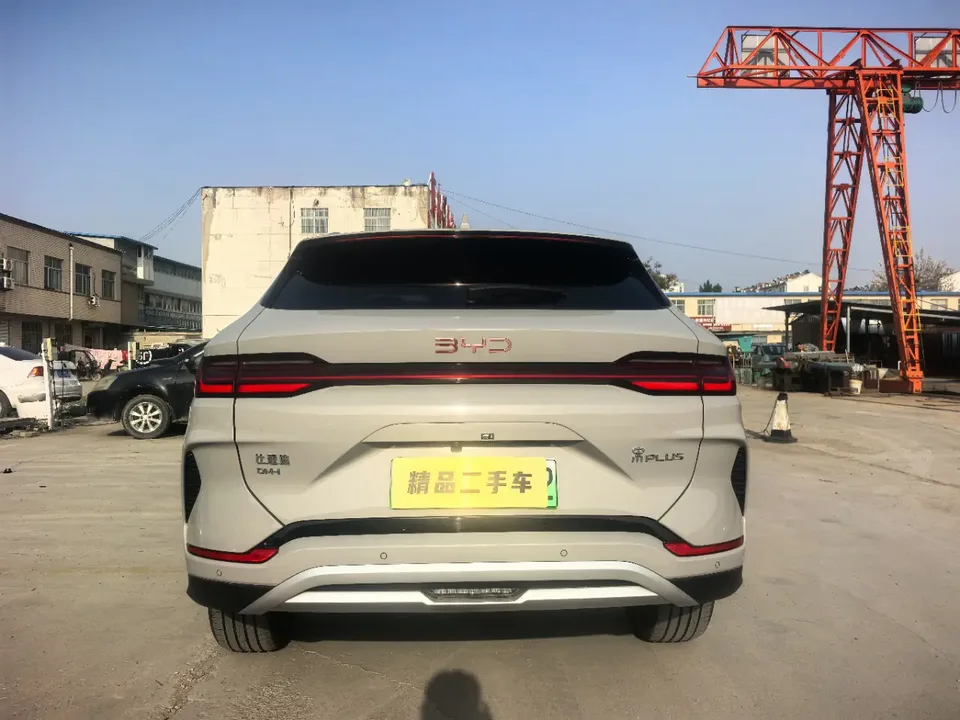 BYD Song PLUS DM Intelligent Driving Edition DM-i 112KM Premium Edition 2024 — миниатюра 2