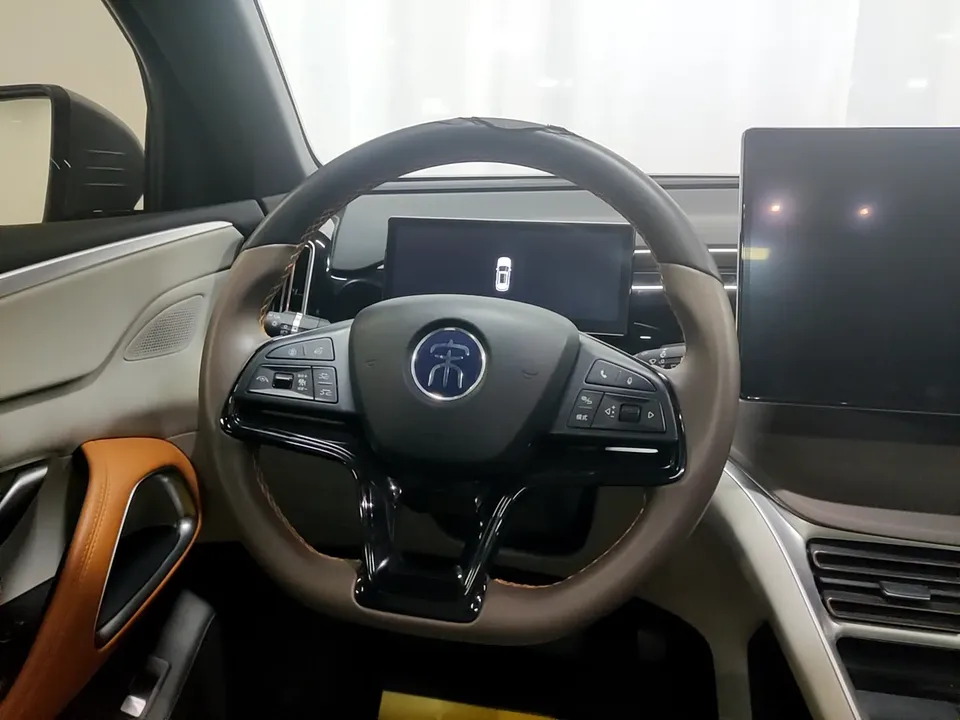BYD Song Pro DM Song Pro DM 2023 DM-i Champion Edition 110km Excellence Edition 2023 — thumbnail 4