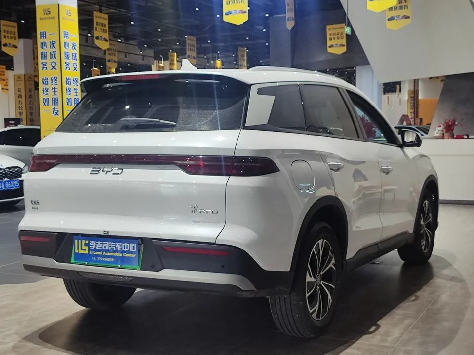 BYD Song Pro DM DM-i 71km Leading Edition 2025 — миниатюра 2