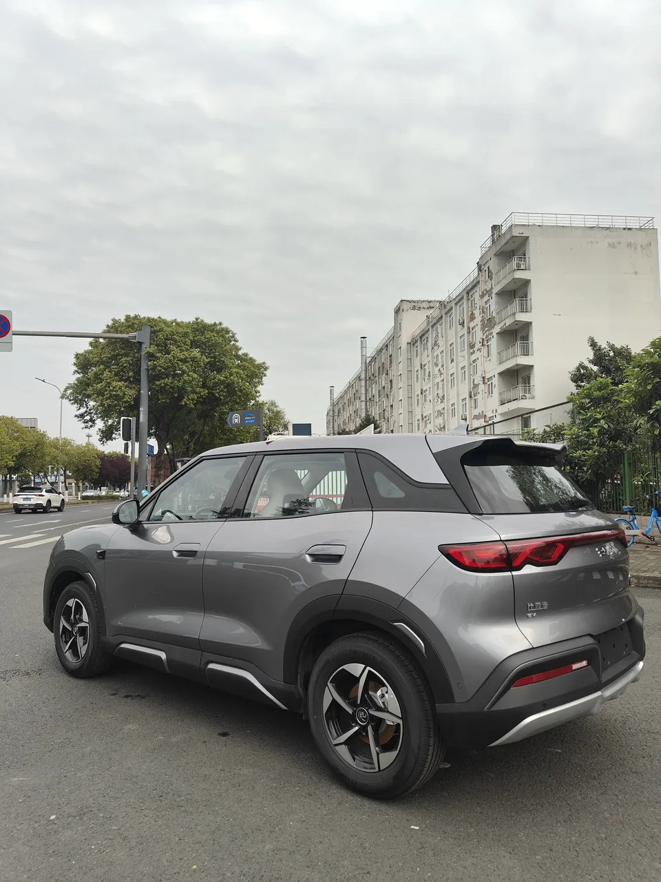 BYD Yuan Up Intelligent Driving Edition 401KM Leading Model 2025 — миниатюра 4