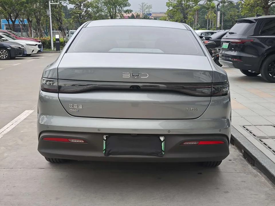BYD Seal 05DM Seal 05DM 2025 Intelligent Driving Edition DM-i 55KM Luxury Model 2025 — thumbnail 2