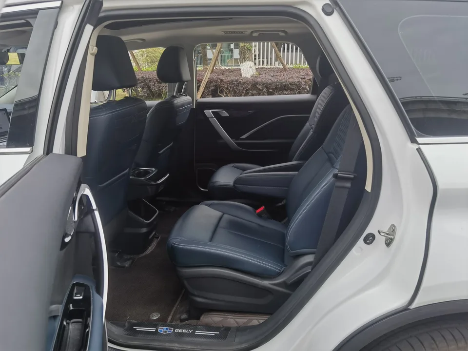 Geely Jiaji Jiaji 2025 Jiaji L 1.5TD DCT Pengcheng Edition 2025 — миниатюра 4
