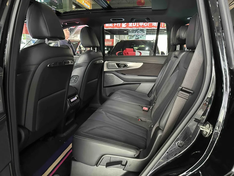 GAC Trumpchi ES9 PHEV Trumpchi ES9 PHEV 2024 Trumpchi ES9 PHEV 2024 model 143km Max 2024 — thumbnail 3