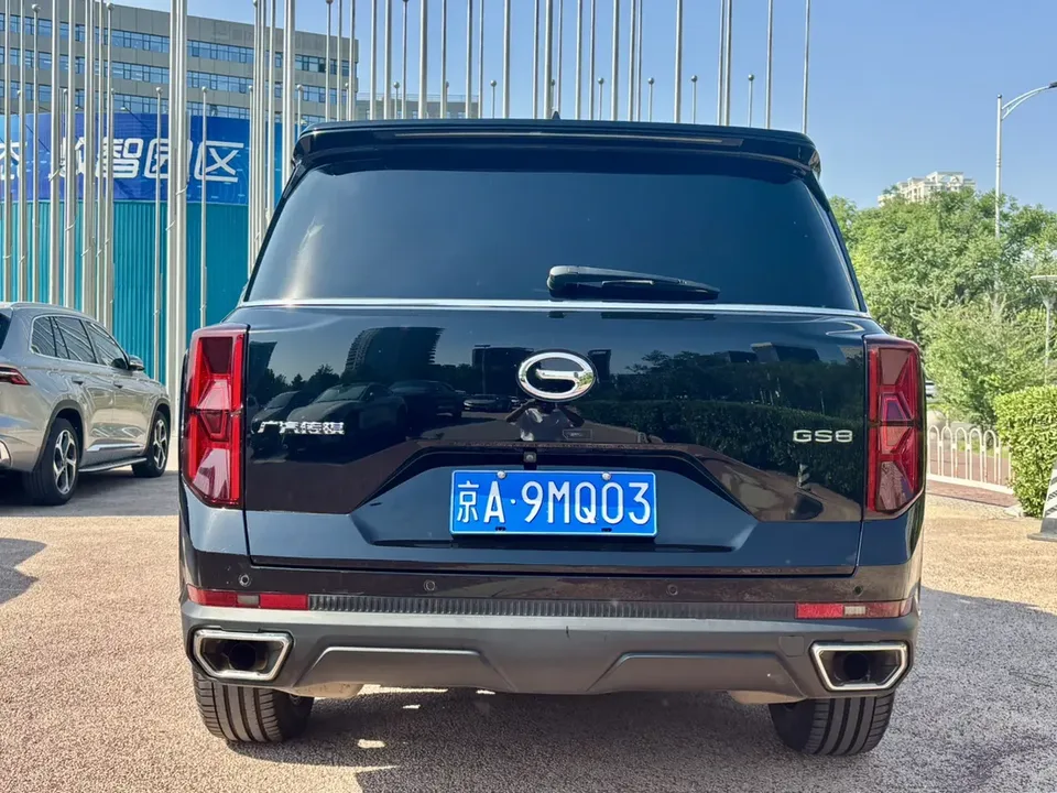 GAC Trumpchi GS8 Trumpchi GS8 2022 Pilot Series 2.0TGDI 2WD luxury smart connected version 6 seats 2022 — миниатюра 2