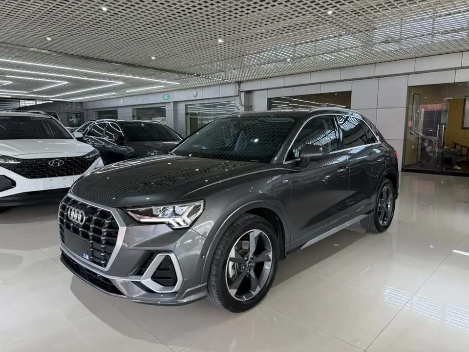 Audi Q3 2022