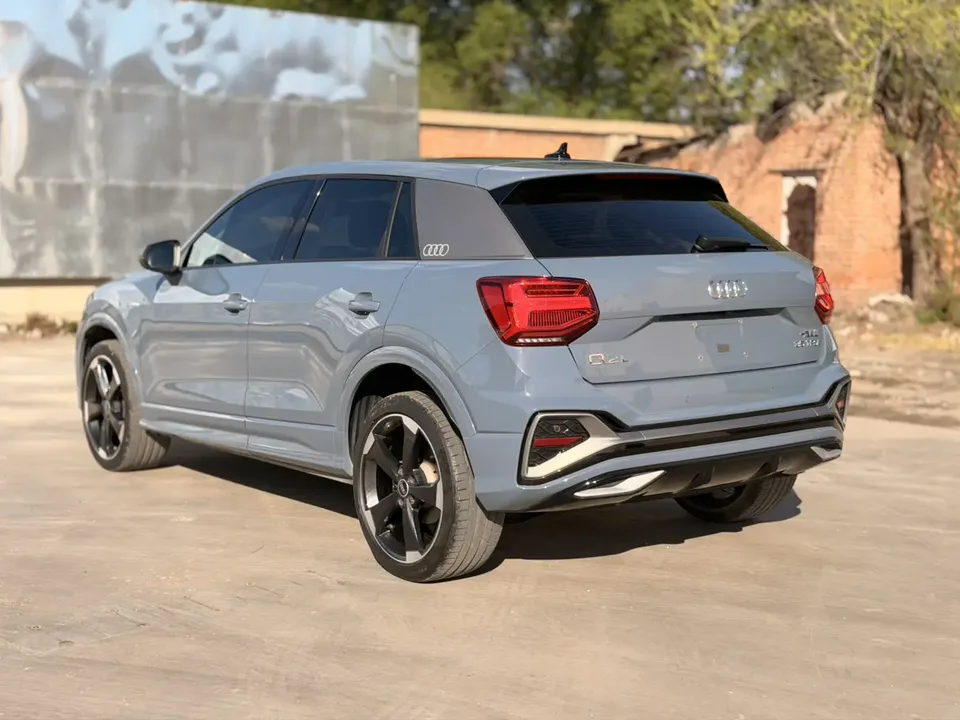 Audi Q2L Audi Q2L 2022 35 TFSI RS kit burning speed type 2022 — миниатюра 4