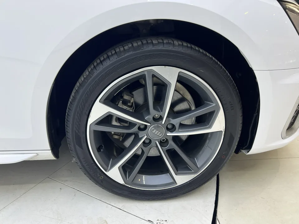 Audi a4 l 2022