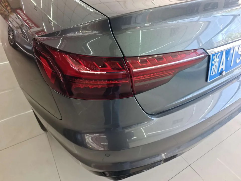 Audi a4 l 2022