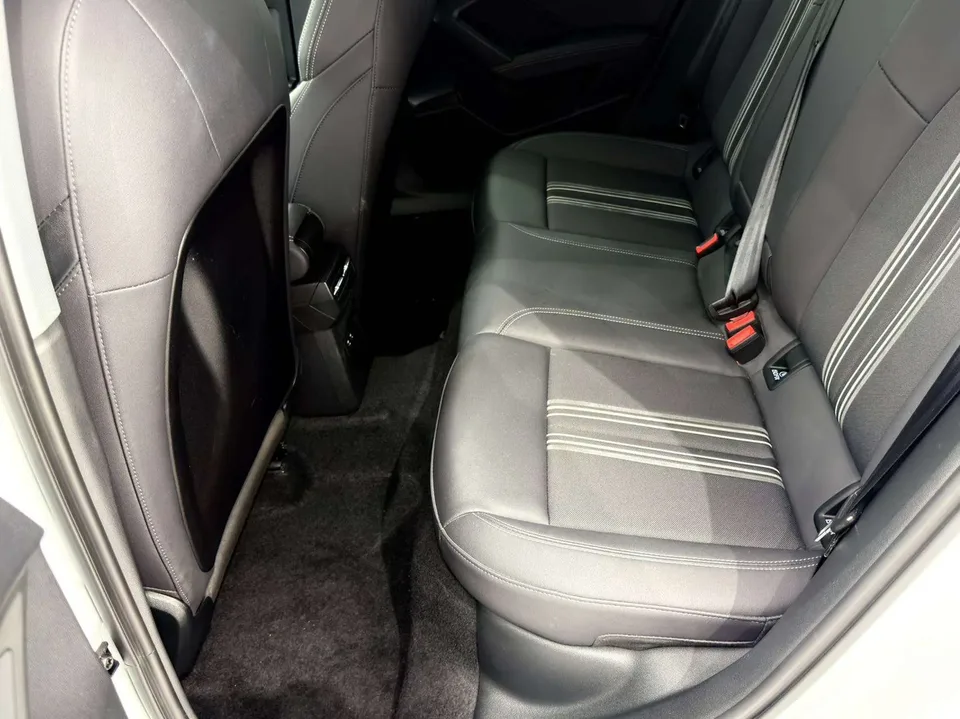 Audi A3 A3 2022 Sportback 35 TFSI stylish and sporty 2023 — thumbnail 5