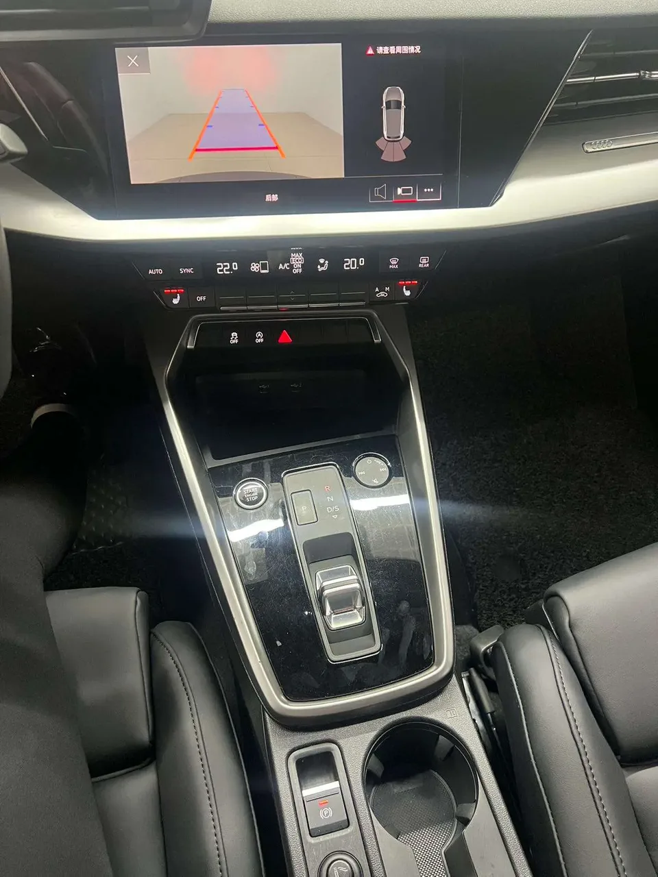 Audi A3 Sportback 35 TFSI Aggressive Sports Edition 2022 — миниатюра 3