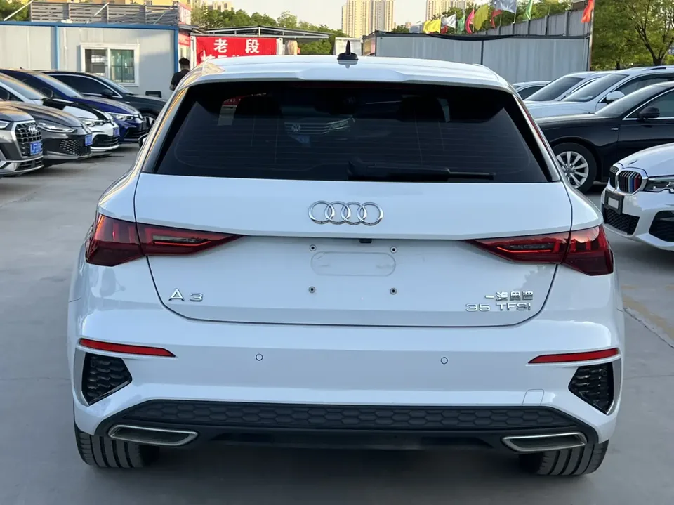 Audi A3 A3 2022 Sportback 35 TFSI stylish and sporty 2022 — thumbnail 2