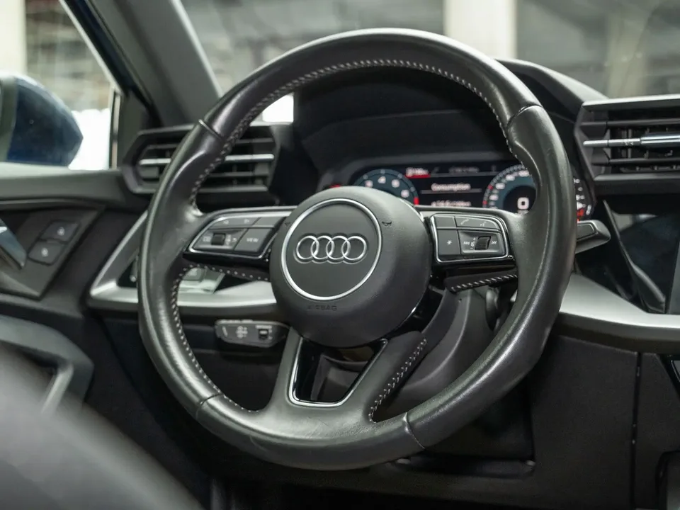 Audi A3 A3 2022 Sportback 35 TFSI stylish and sporty 2022 — thumbnail 4