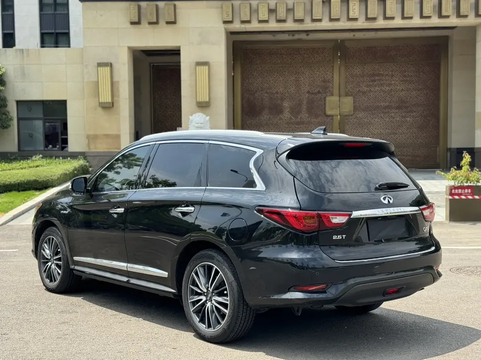 Infiniti QX60 QX60 2020 2.5 S/C Hybrid Two-wheel drive Excellent Edition 2022 — thumbnail 2