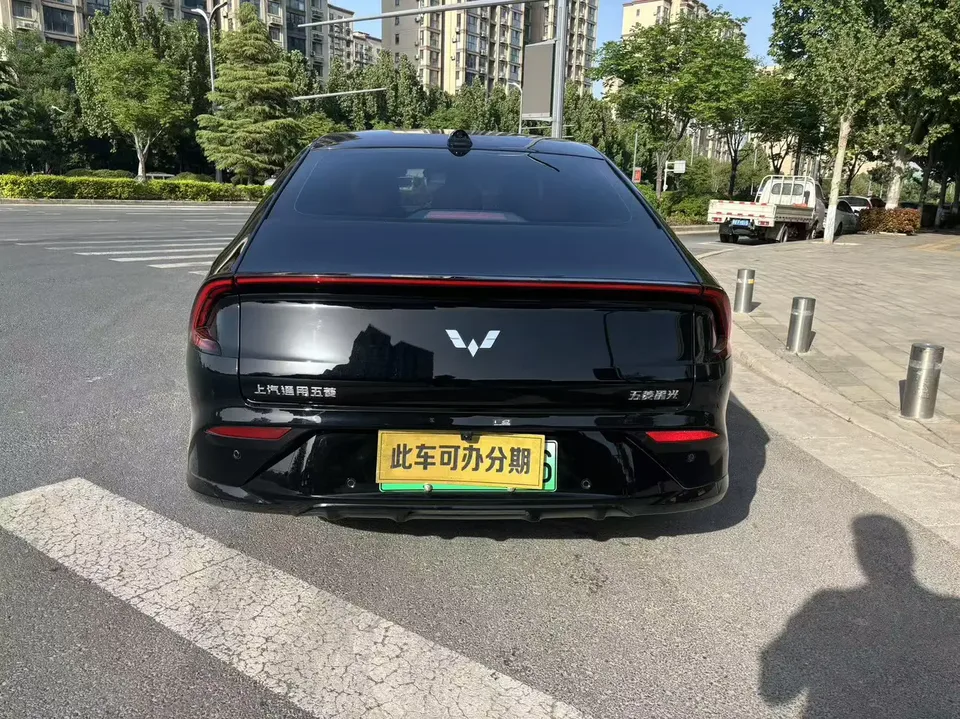 Wuling Starlight EV 610km Smart Flagship 2025 — миниатюра 2