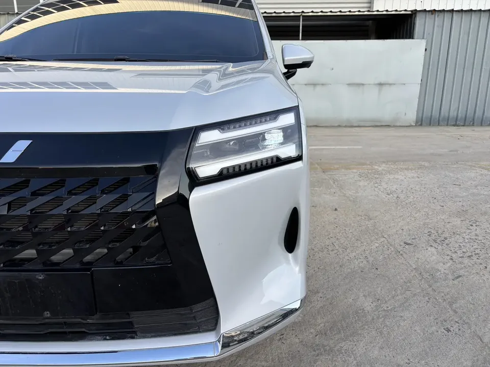 Wuling Starlight 730 PHEV basic model 2025 — миниатюра 3