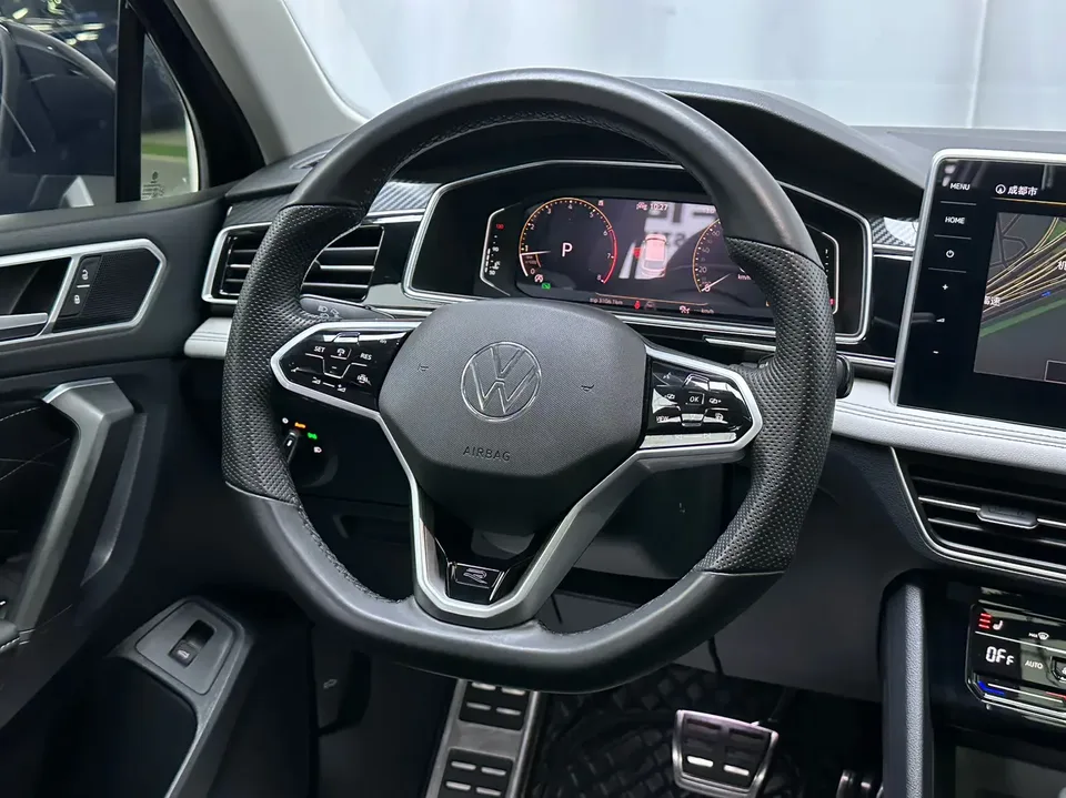 Volkswagen Tiguan L Tiguan L 2022 330TSI Automatic 2WD R-Line Enjoy Edition 2022 — миниатюра 5