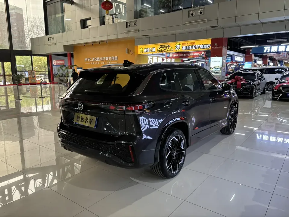 Volkswagen Tayron Tanyue L 380TSI 4WD Luxury Easy Package 2025 — миниатюра 2