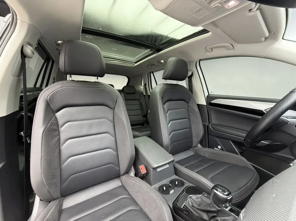 Volkswagen Tayron Tanyue 2022 280TSI 2WD Luxury Smart Edition 2022 — миниатюра 3