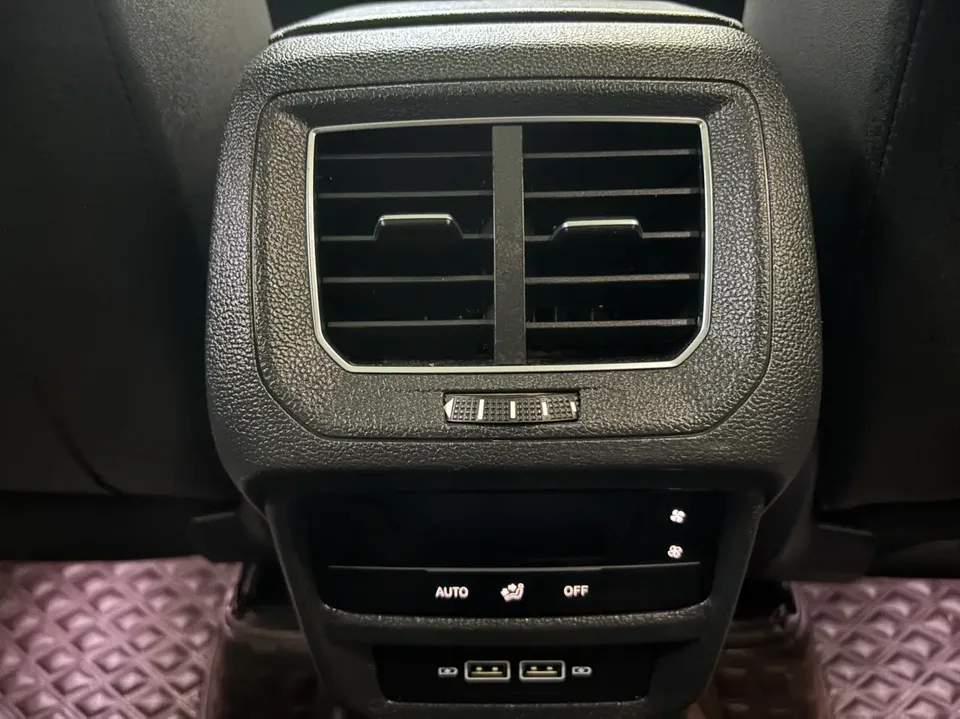 Volkswagen Tayron Tayron 2023 Tanyue 2023 280TSI 2WD Luxury Plus Advanced Edition 2023 — thumbnail 4