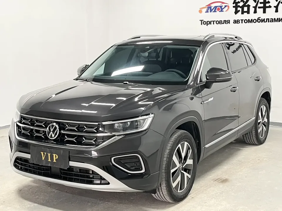 Volkswagen Tayron Tayron 2023 Tanyue 2023 280TSI 2WD Luxury Plus Advanced Edition 2022 — photo 1, buy with delivery to Moscow