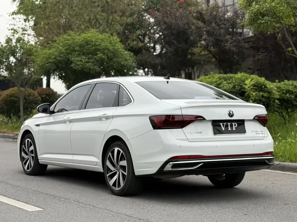 Volkswagen Sagitar Sagitar 300TSI DSG Beyond Edition 2024 — миниатюра 4