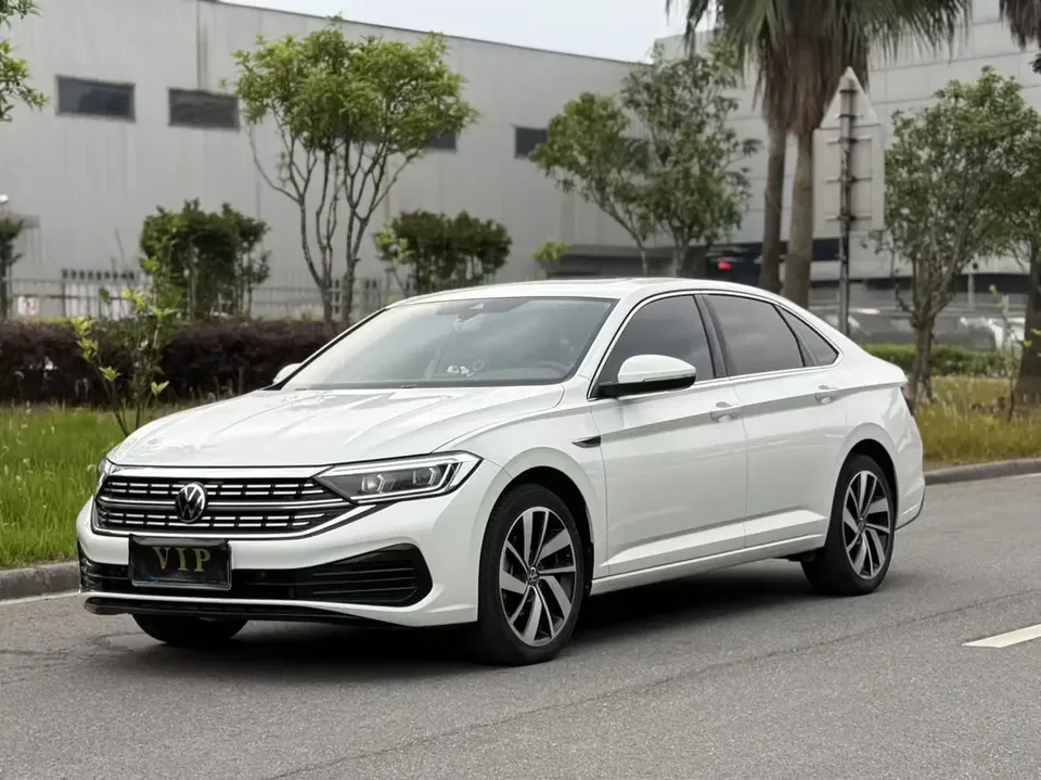 Volkswagen Sagitar 2024