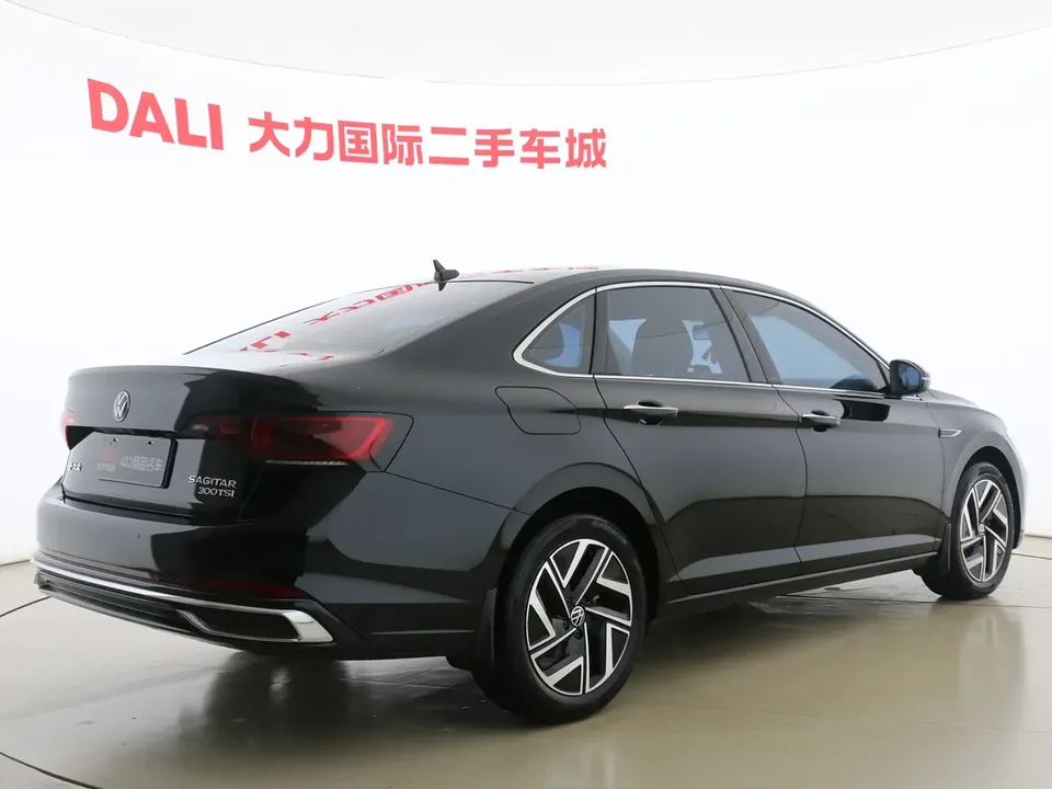 Volkswagen Sagitar Sagitar 300TSI DSG Beyond Edition 2024 — миниатюра 4