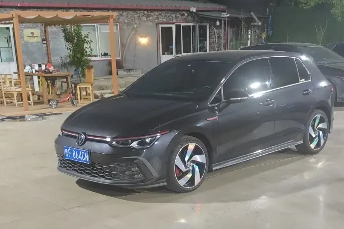 Volkswagen GOLF GTI 2022