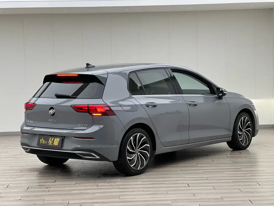 Volkswagen Golf golf 2021 280TSI DSG Pro 2022 — миниатюра 2