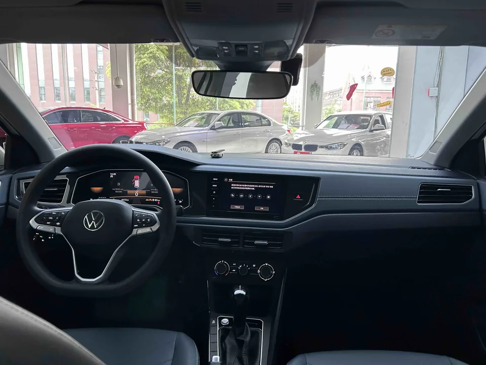 Volkswagen Lavida Lavida 2023 New 1.5L Automatic New Edition 2023 — thumbnail 4
