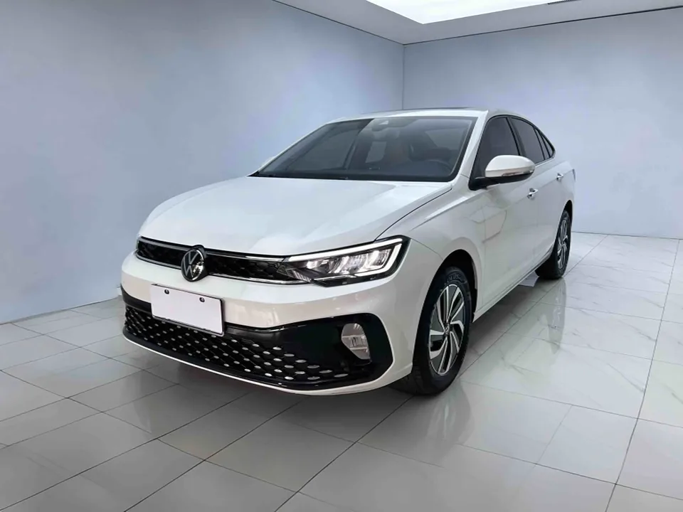 Volkswagen Lavida Lavida 2023 New 1.5L Automatic New Edition 2023 — photo 1, buy with delivery to Moscow