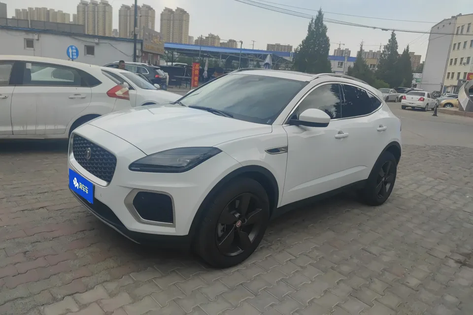 Jaguar E-Pace 2024