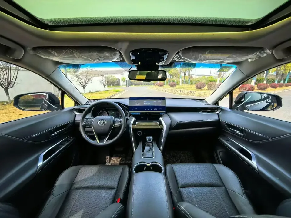 Toyota HARRIER Lingfang Harrier 2022 2.0L CVT 2WD Premium Edition 2022 — миниатюра 5