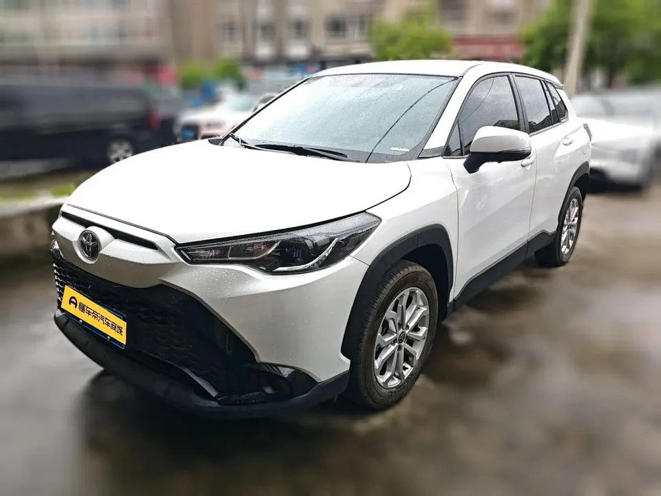 Toyota Frontlander 2025