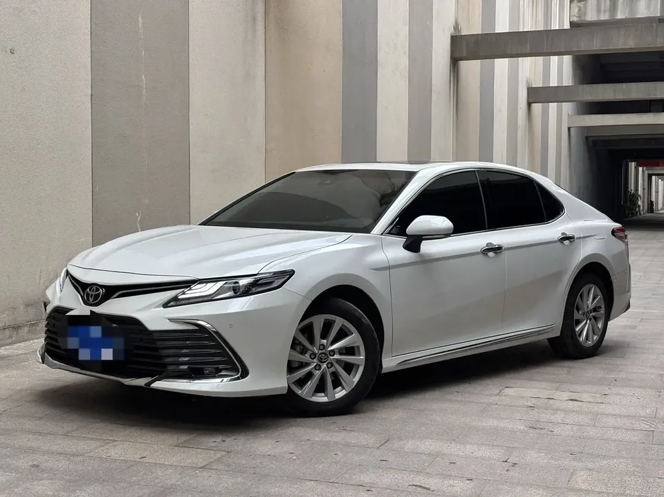 Toyota Camry 2024