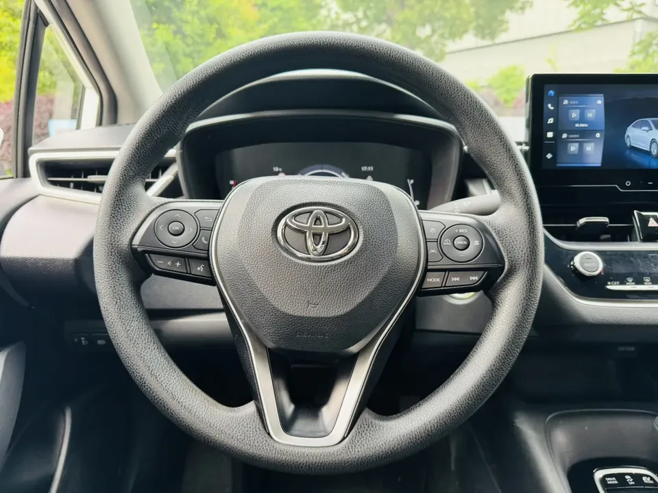 Toyota Levin Levin Hybrid 1.8L Knight Edition 2024 — миниатюра 4