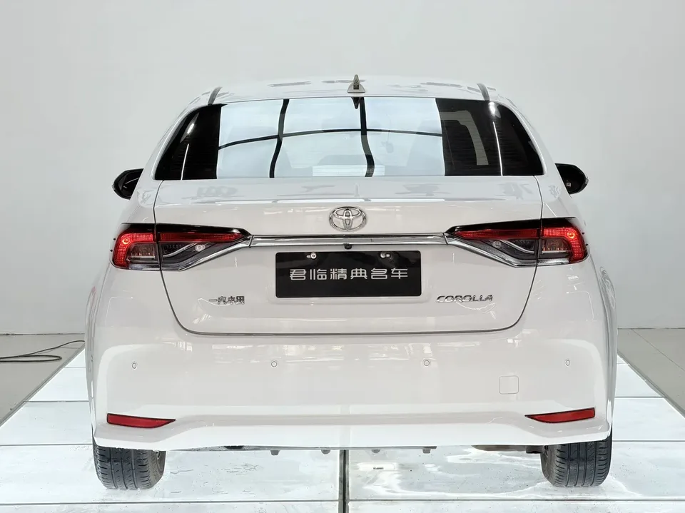 Toyota Corolla Corolla 2021 1.5L CVT Elite Edition 2022 — thumbnail 2