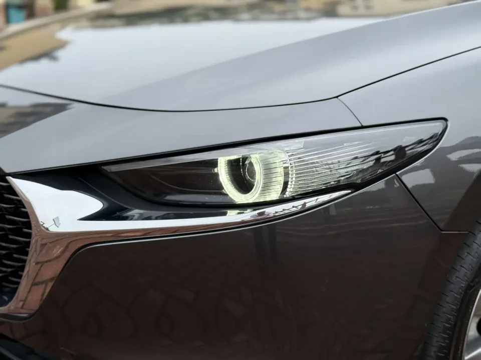 Mazda Axela Mazda3 2023 2.0L Automatic Premium Edition 2023 — миниатюра 3