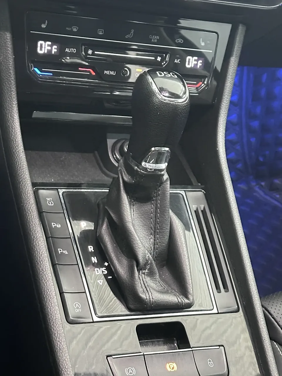Skoda Speedy Super 2023 TSI280 DSG Exclusive Edition 2022 — миниатюра 5
